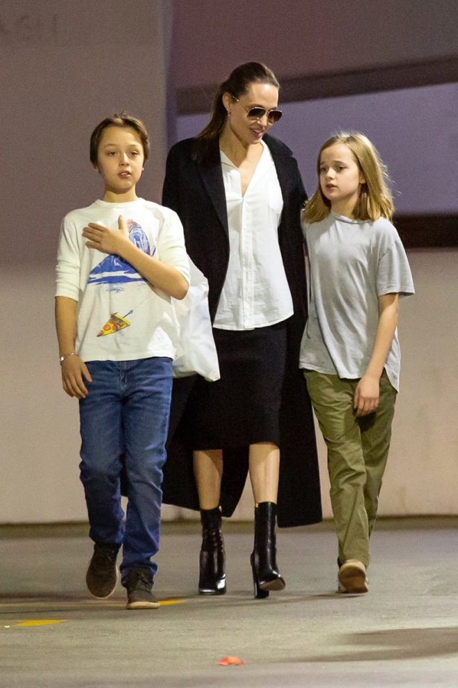 Angelina's twins: The older the youngest, the more handsome, the youngest is pretty, looks like a girl - 10