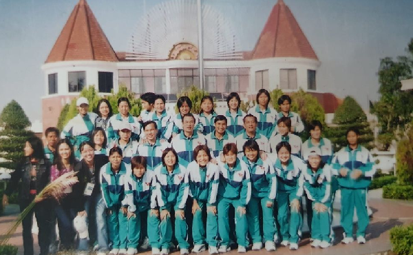 Bất ngờ diện mạo hiện tại của amp;#34;em bé SEA Gamesamp;#34; từng nổi rần rần tại lễ khai mạc 19 năm trước - 8