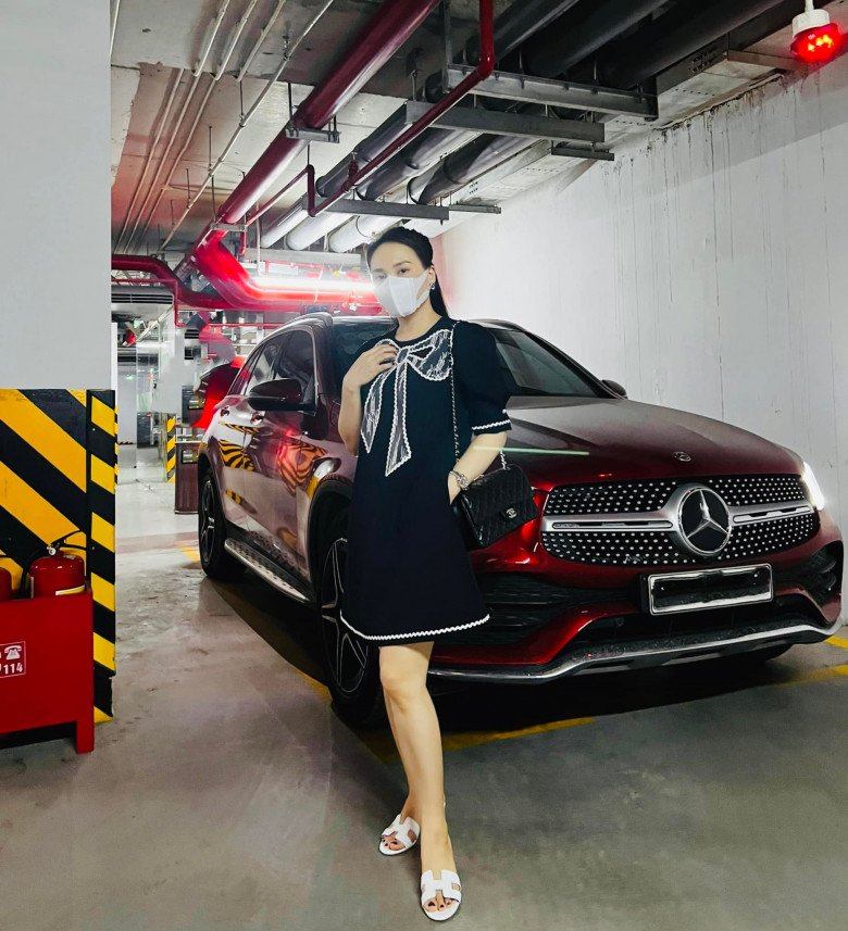 Regaining her pearl shape after giving birth, Bao Thanh maintains her fashion style, continues to be a beautiful office goddess - 7