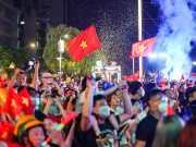Tin tức - Hình ảnh xúc động sau trận thắng của U23 Việt Nam: "Bác đang cùng chúng cháu hành quân"