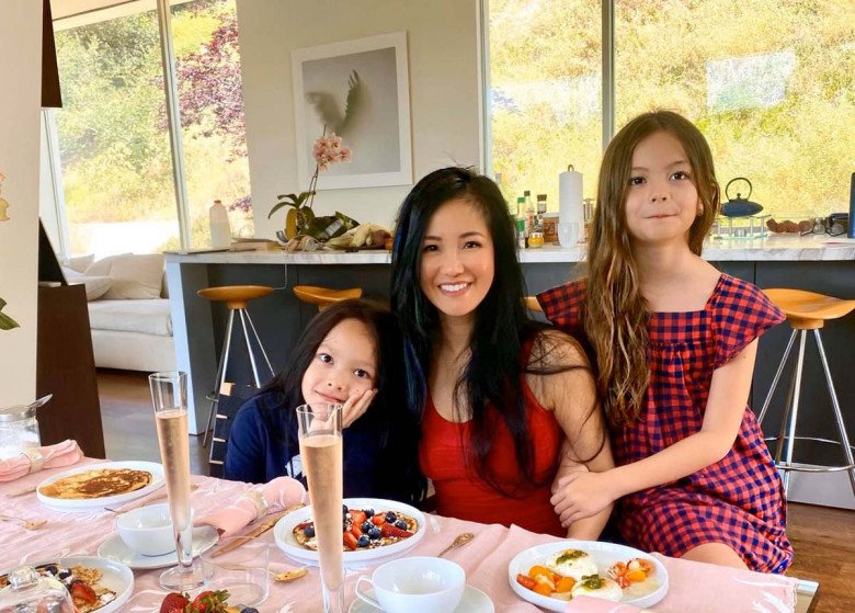 Can't see Hong Nhung's half-western daughter in the US, as big as a teenager - 16
