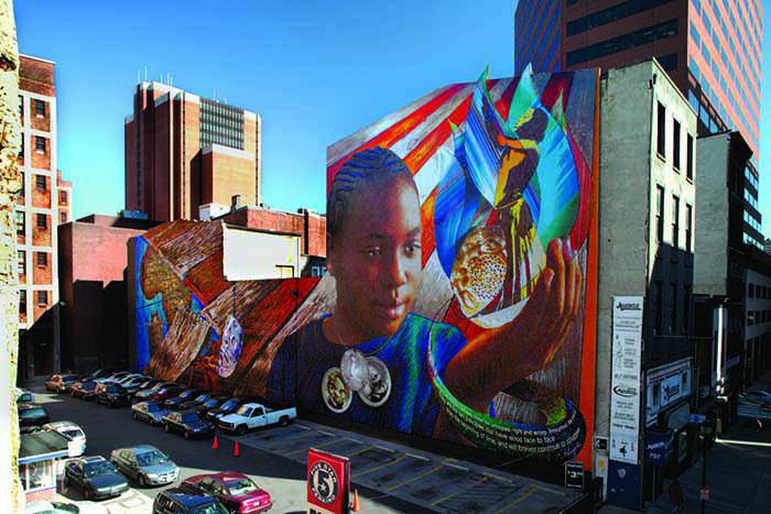 The city has more than 4,000 murals, which is considered the cradle of America - 4