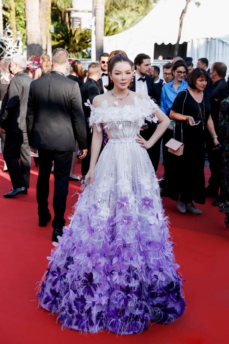 Lý Nhã Kỳ làm công chúa hoa oải hương trên thảm đỏ LHP Cannes 2022 - 4