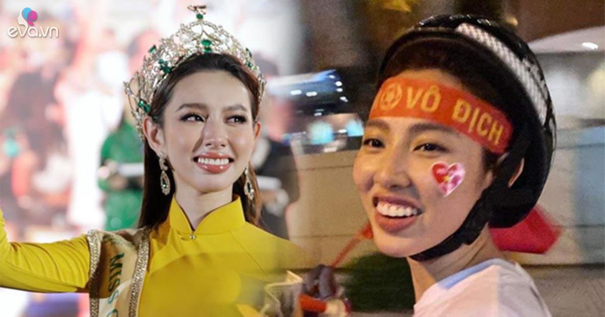 Seeing Miss Thuy Tien wearing a helmet in the middle of a stormy street, her rustic beauty was praised