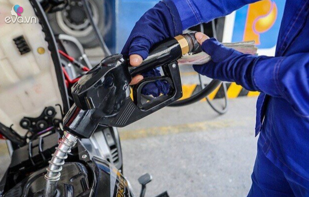 Gasoline prices continue to increase for the 4th time in a row, setting a new record