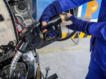 Giá xăng tiếp tục tăng lần thứ 4 liên tiếp, lập kỉ lục mới kể từ 15h ngày 23/5