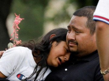  Mỹ: Chùm ảnh tang thương trong vụ xả súng ở trường học kinh hoàng nhất lịch sử tại Texas 