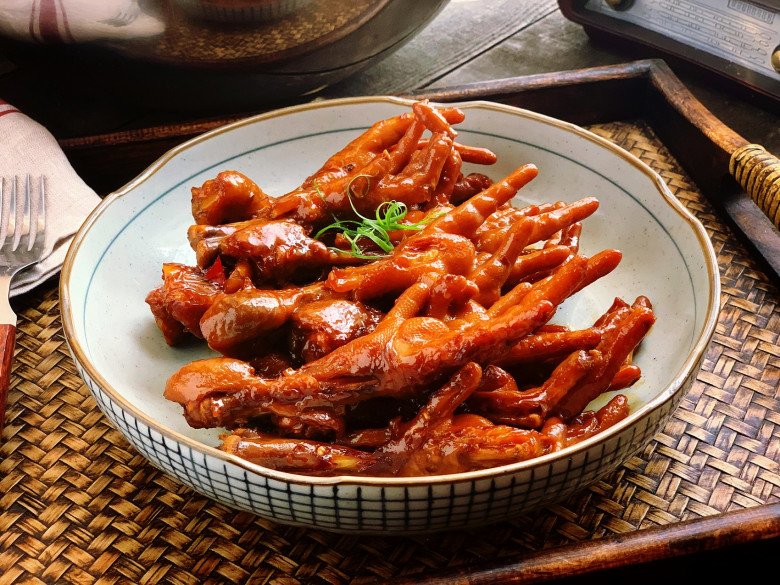 Boiling chicken feet forever is boring, bringing this kind of stock can make a delicious dish with rice - 13