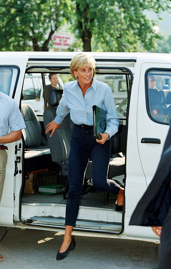Princess Diana is very clever in her pants amp;#34;hackamp;#34;  age: class icon fashion is here - 2