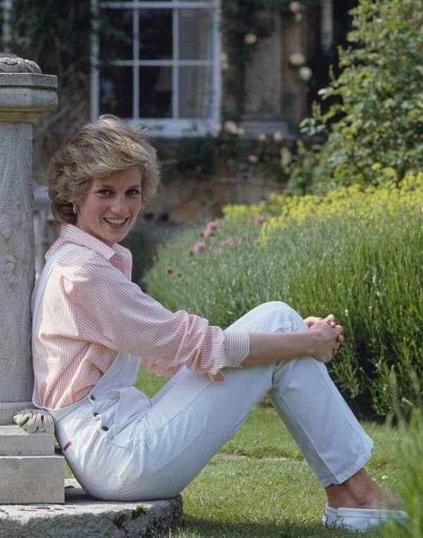 Princess Diana is very clever in her pants amp;#34;hackamp;#34;  age: class icon fashion is here - 6