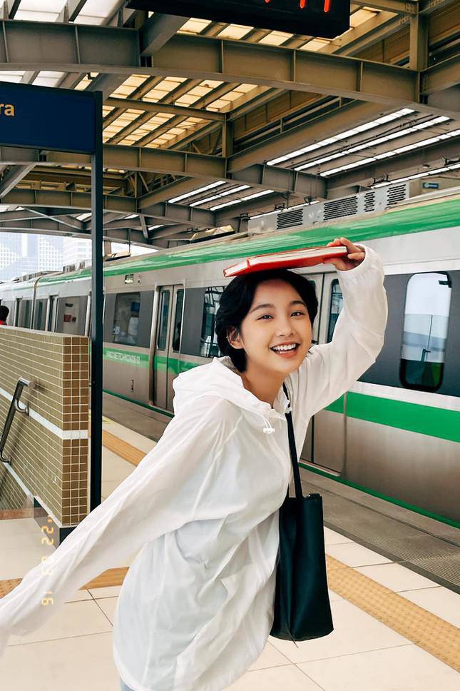 Mỹ nhân người Tày nhận amp;#34;bãoamp;#34; like khi xuất hiện ở Thương Ngày Nắng Về - 9