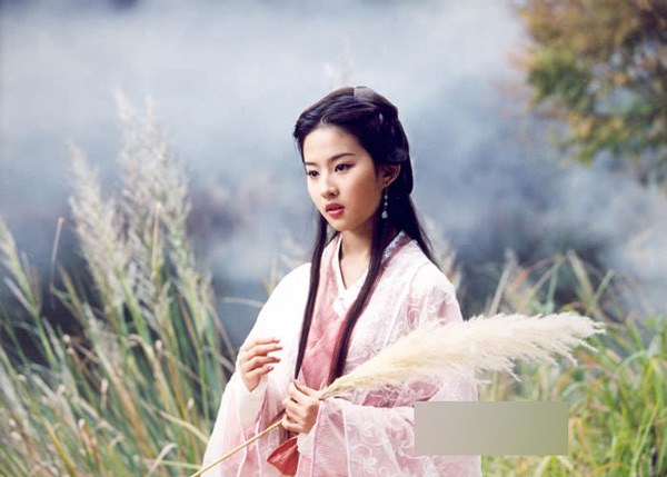 Every time she wears an antique, Liu Yifei is immediately praised for the name amp;#34;billion billionamp;#34;  - 8
