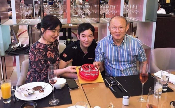 Phụ nữ amp; Pháp luật  - Tạp chí điện tử Người đưa tin pháp luật - Cơ quan Trung ương Hội Luật gia Việt Nam - 6