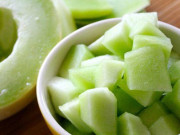 Sức khỏe - Loại quả chín rộ mùa hè, vừa ngon vừa bổ nhưng dễ nhiễm độc: Làm sao để chọn và ăn an toàn?