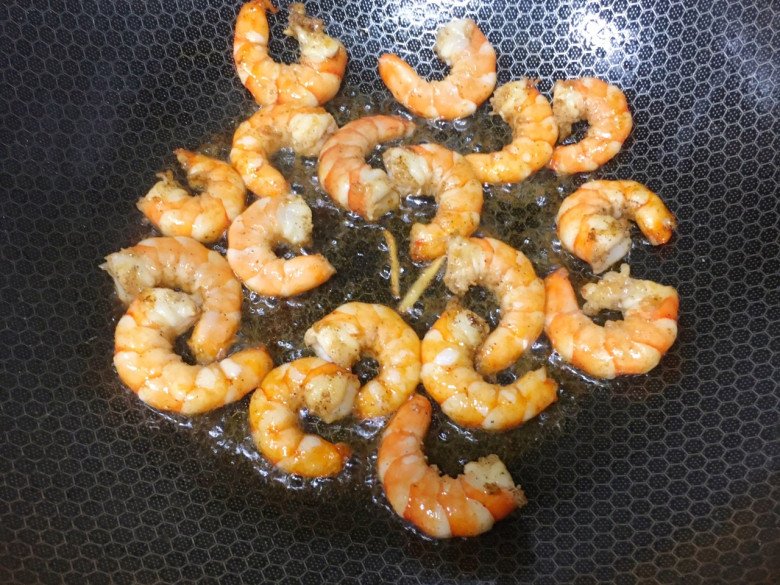 Stir-fried shrimp with this is delicious, but the nutrients increase many times, don't worry about weight gain - 5
