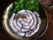 Bếp Eva - Luộc lòng lợn cho thêm nước này, đảm bảo lòng trắng, giòn thơm ngon, cả nhà "vét sạch đĩa"