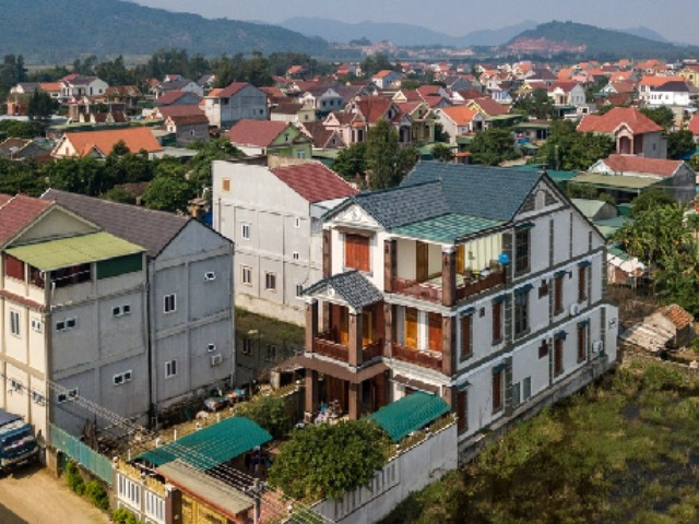 Làng đại gia ở Việt Nam: Làng chài xơ xác phất lên nhanh chóng, biệt thự tiền tỷ san sát và những mặt trái ít ai biết