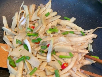 Mẹ bầu ăn măng có sảy thai không?