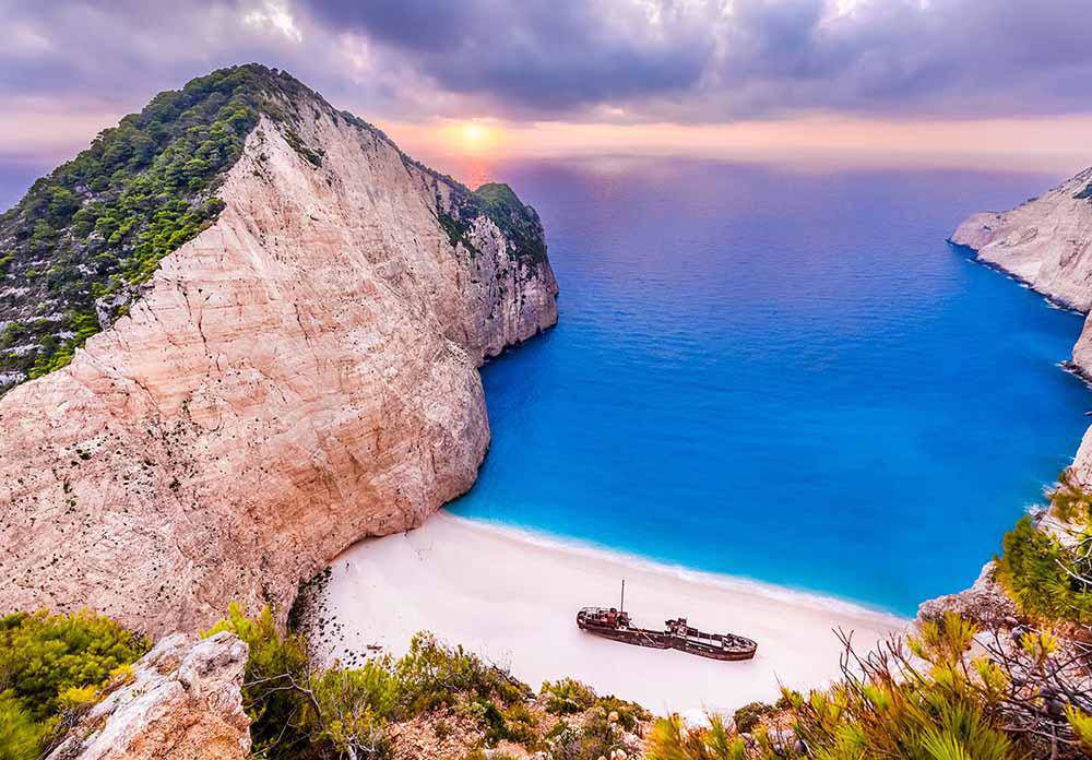 The most beautiful shipwreck beach in Greece, the unspoiled scenery is heartbreakingly beautiful - 5