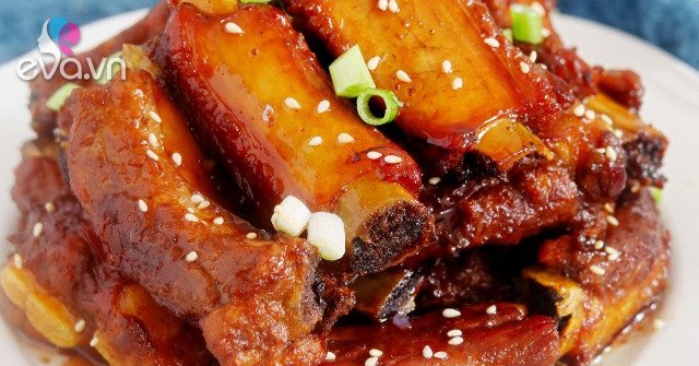 Braised ribs are delicious with this easy-to-mix sauce, even a full pot of rice will run out