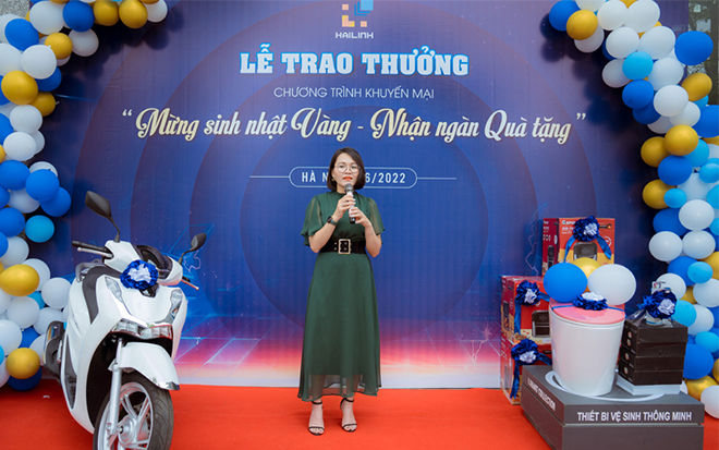 Chính thức lộ diện chủ nhân của xe SH của chương trình mừng sinh nhật Hải Linh 15 tuổi - 4