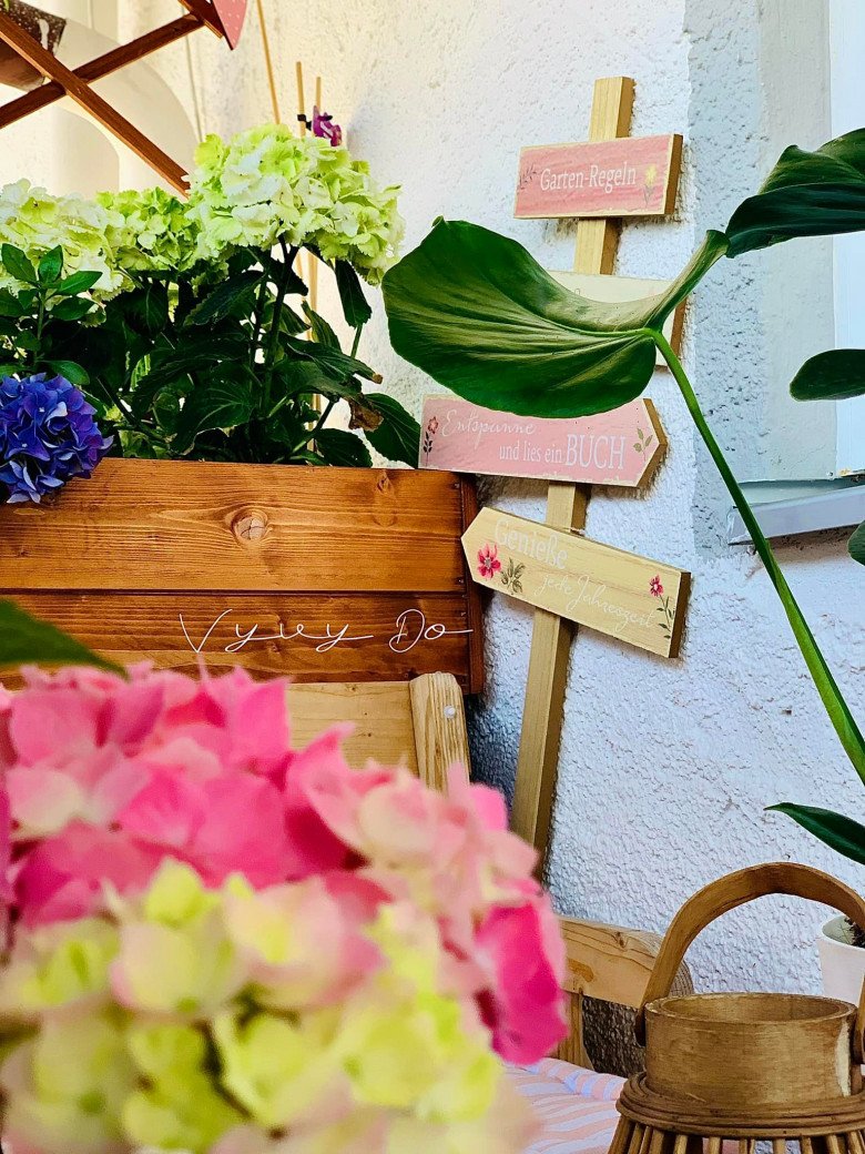 Vietnamese mother makes a tiny balcony garden of only 4m2: Every corner is beautiful and sparkling, all kinds of vegetables - 6