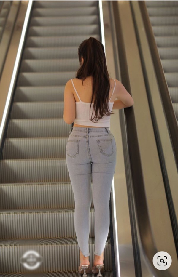 It's hot, but many women can still wear tight-fitting jeans, everyone feels suffocated - 4