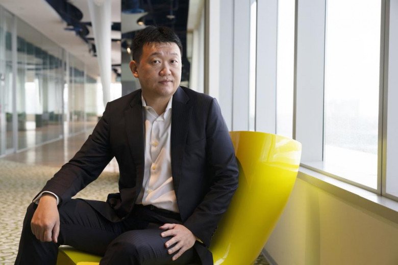 The boss of an online shopping empire: From a game-addicted youth to the richest man in Singapore - 4
