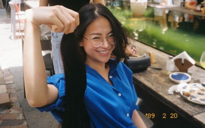 Haircut to donate to patients, beautiful Vietnamese girl like a hybrid was praised for her beauty - 11