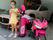 Làm mẹ - Con gái Thanh Thảo 4 tuổi chơi môn thể thao quý tộc nhưng dàn siêu xe phía sau mới đẳng cấp