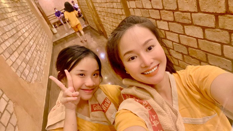 The little-known biological daughter of MC Thanh Trung: A beautiful 12-year-old girl who wants to marry someone like her father - 7