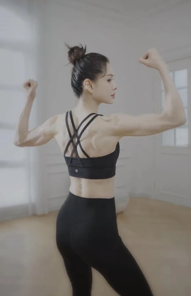 Not only being criticized for her muscles, amp;#34;Tieu Long Nuamp;#34;  Ly Nhuoc Dong was also laughed at for lack of knowledge - 4