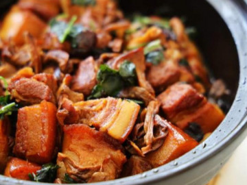 Thịt kho với nấm hương sức hấp dẫn tăng gấp bội, cả nhà đều mê