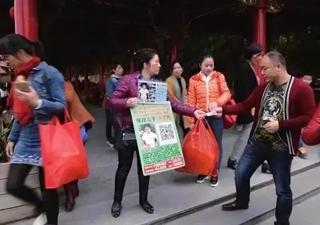 Chồng tự tử vì không tìm được con thất lạc, 20 năm sau vợ choáng váng khi biết danh tính con trai - 4