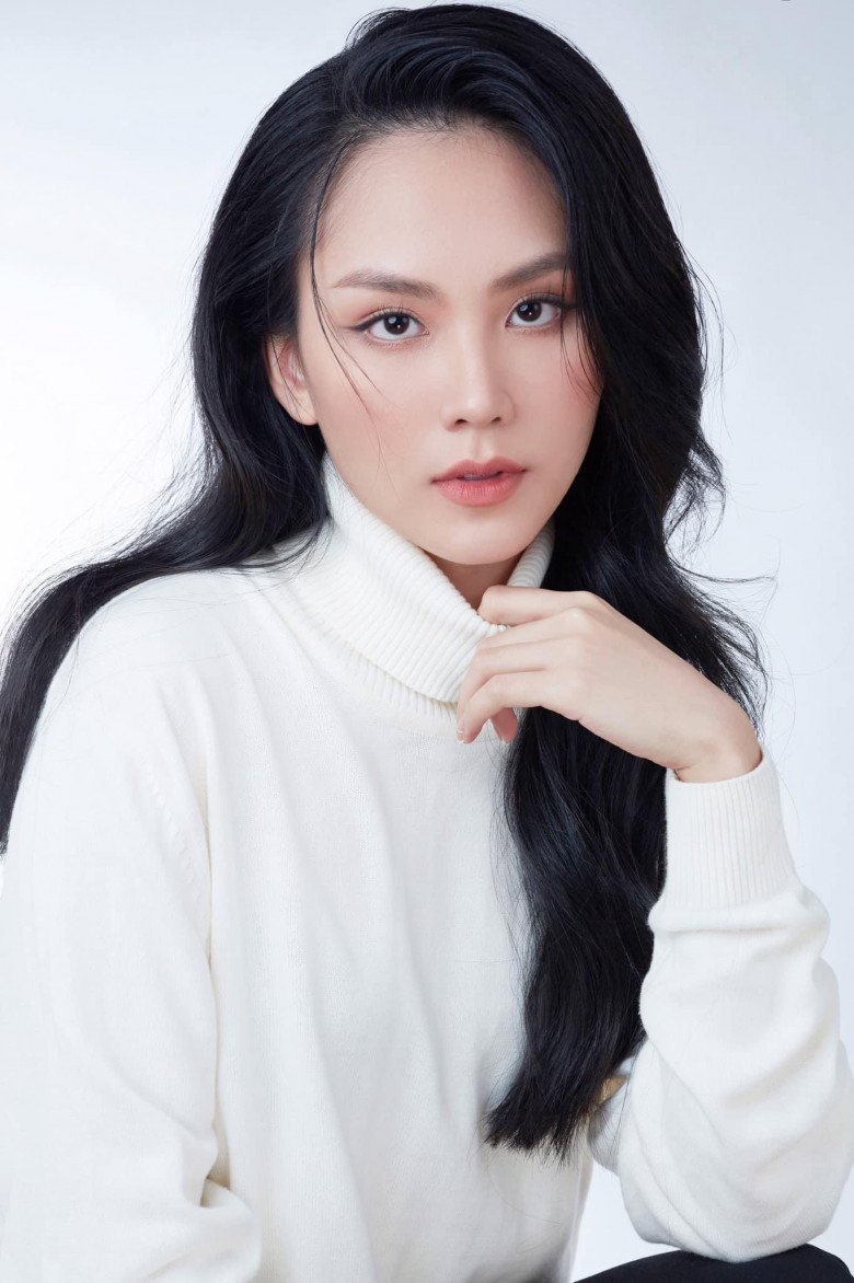Nữ gia sư xinh đẹp đi thi Miss World Việt Nam được chú ý vì nhan sắc trong trẻo, tinh khôi - 1