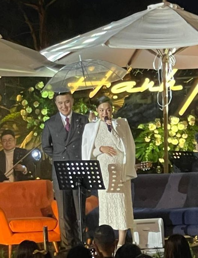 Tôi tin phía trước sẽ lần nữa tìm thấy tình yêu và một người thật sự dành cho mình”, Phạm Quỳnh Anh từng nói trong đám cưới Đông Nhi - Ông Cao Thắng.