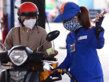 Xăng tăng giá sốc lần thứ 6 liên tiếp, vượt 32.000 đồng/lít