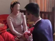 Tin tức - Đêm tân hôn dậy đi vệ sinh lại vào nhầm phòng phù rể, sáng hôm sau cô dâu hoảng hốt khi thức dậy
