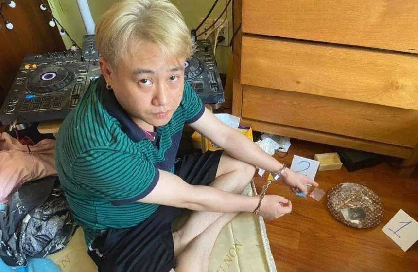 Hữu Tín và số ma túy bị phát hiện. (Ảnh: Zing)