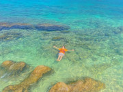 Lifestyle - Phát hiện hòn đảo nước trong veo nhìn thấy đáy ở Phú Yên, đẹp không kém trời Tây 