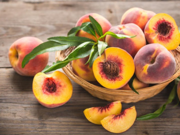 Quả đào có tác dụng gì? Ăn đào có nóng không?