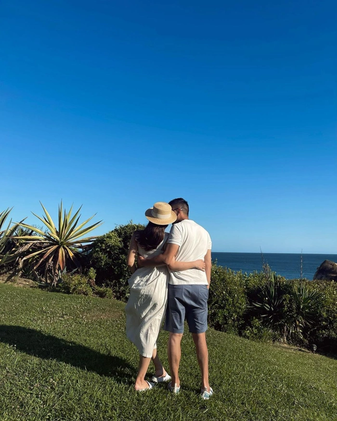 Sao Việt 24h: Mối quan hệ giữa bố chồng và amp; # 34; King of Koiamp; # 34 ;, Hà Thanh Xuân có những chia sẻ đầu tiên sau amp; # 34; missamp; # 34; - 5