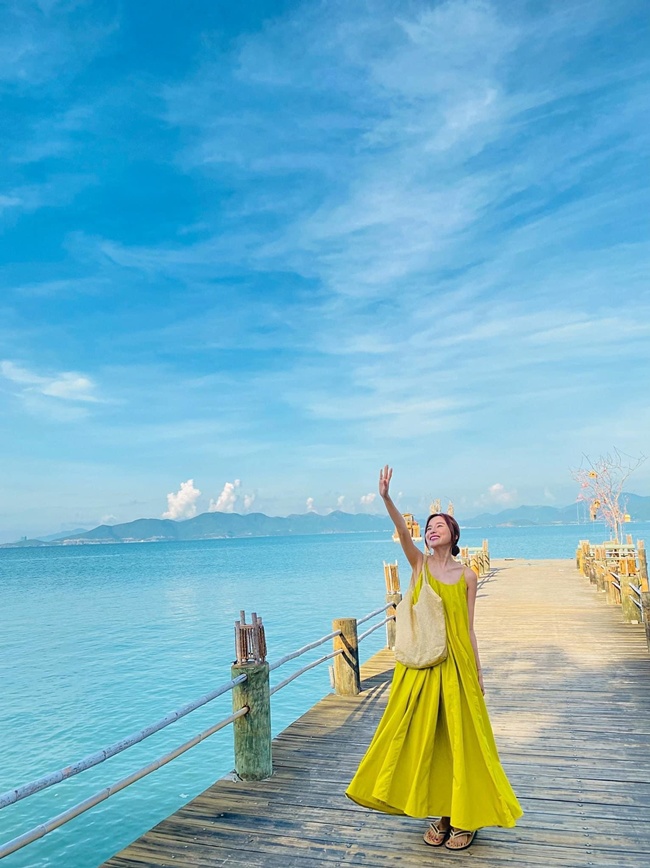 Sau Bão Ngầm, Hà Việt Dũng không kịp đưa vợ con đi du lịch, Cao Thái Hà lại đi chơi amp;#34;thả phanhamp;#34; - 10