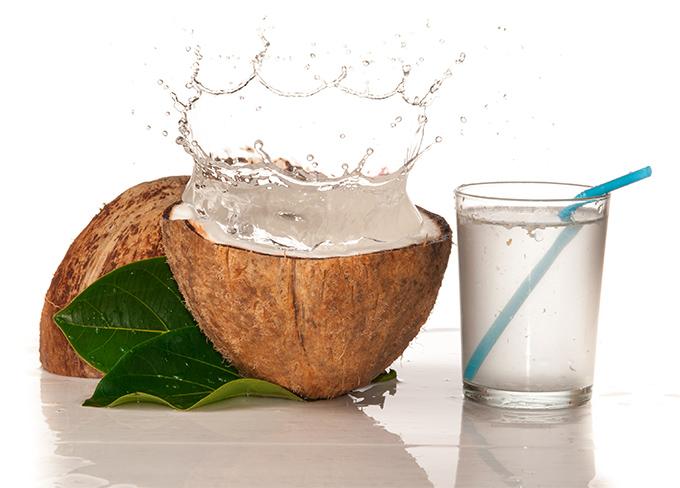 Uống nước dừa mỗi ngày giúp đẹp da, giảm cân hiệu quả - 4