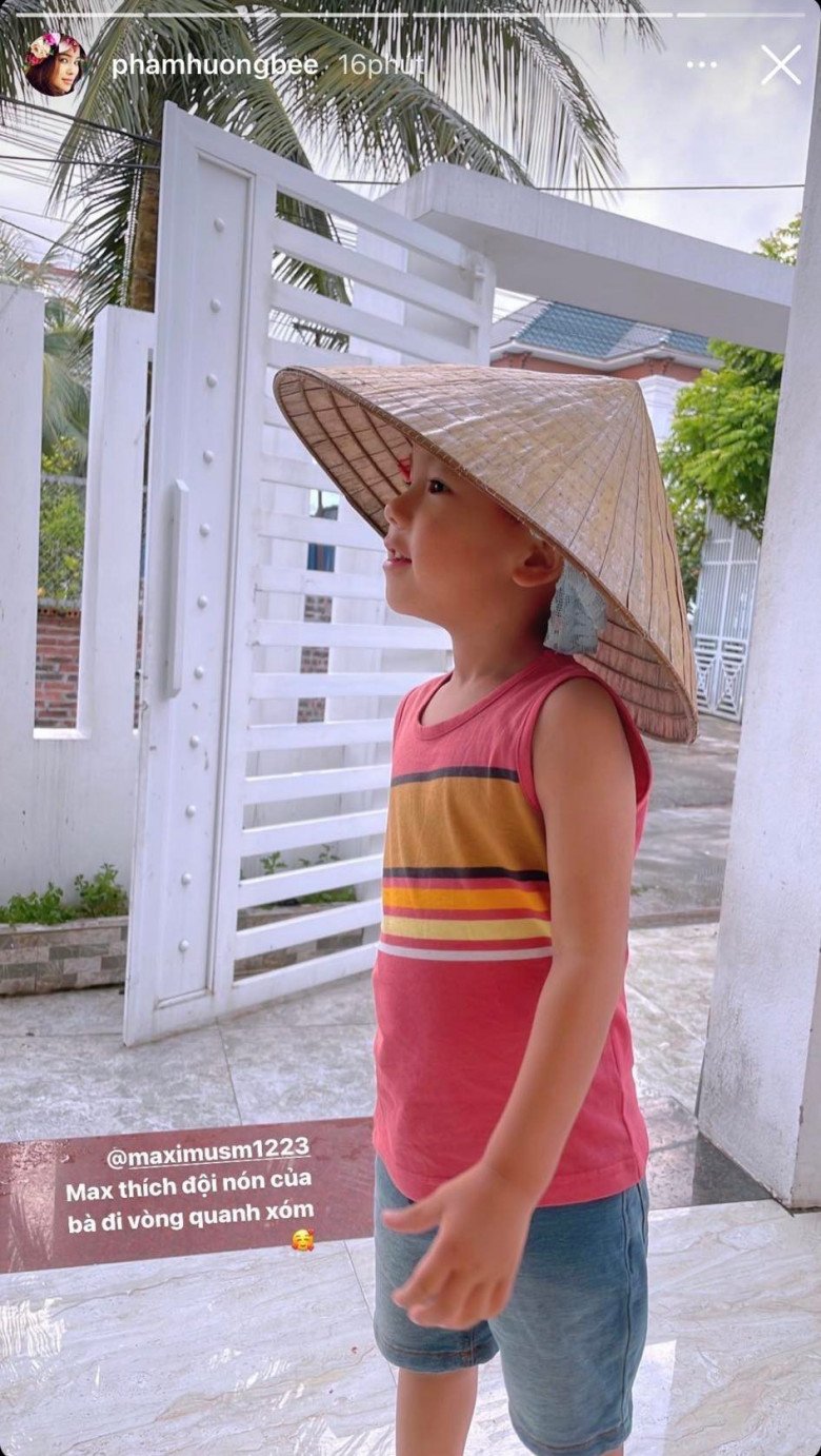 Con trai Phạm Hương ở Tây được mặc đồ đắt tiền, về Việt Nam lại chỉ mê món đồ bình dân - 3