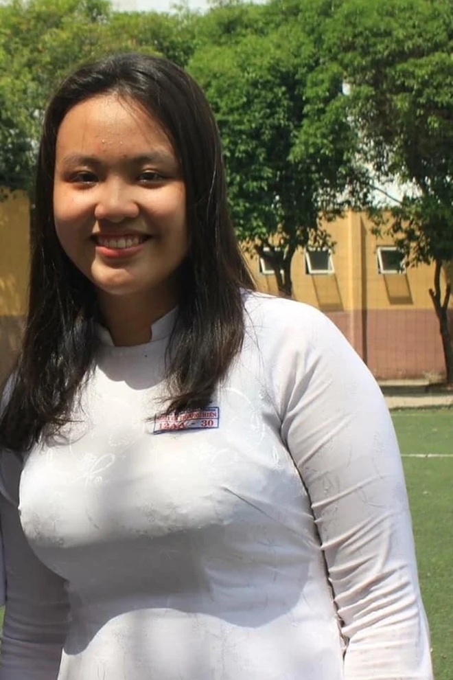 Á hậu Thuỷ Tiên từng tự ti bởi thân hình quá khổ 90 kg của mình.