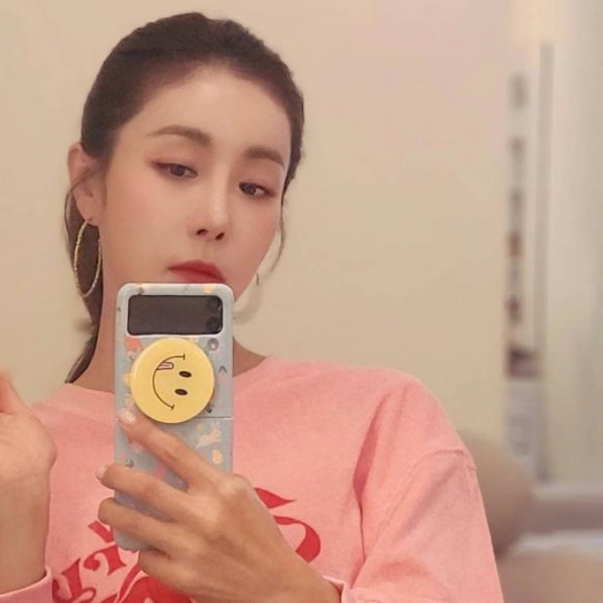 Tình địch một thời của Song Hye Kyo sau 18 năm nhìn mặt té ngửa - 3