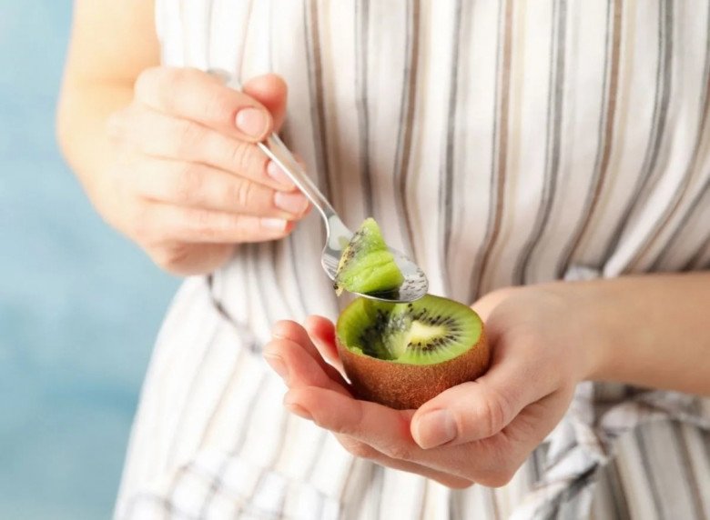 Bà bầu nên ăn kiwi xanh hay vàng? Top lợi ích đặc biệt khi bà bầu ăn kiwi - 6