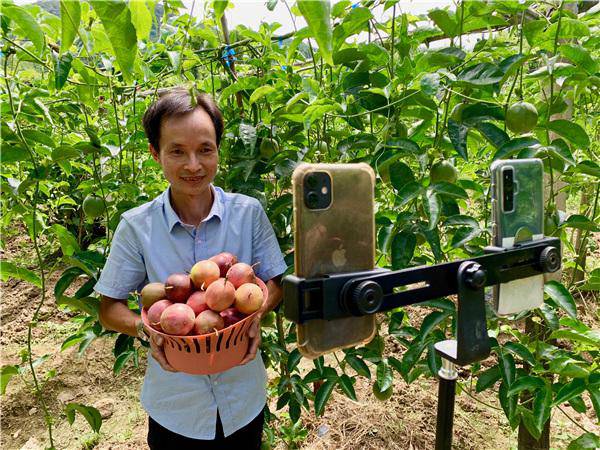 Kinh doanh: Hai công việc đang hot, sẽ hốt bạc, ở nông thôn càng giàu có