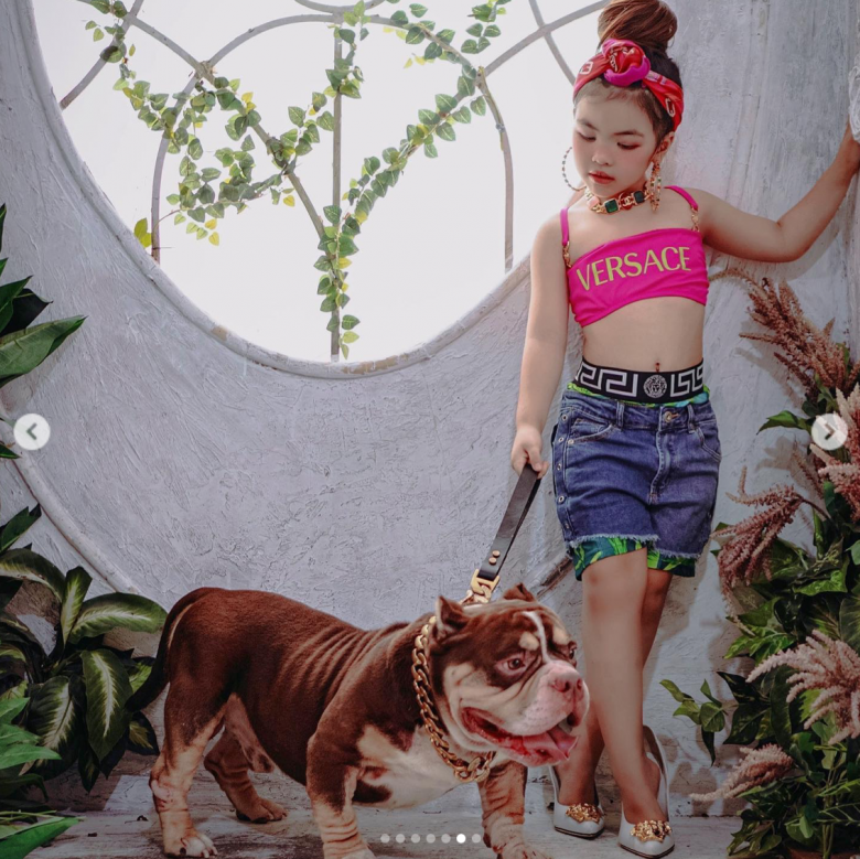 Con gái cành vàng lá ngọc của đại gia Minh Nhựa 6 tuổi đi cao gót sành điệu, chuyên nghiệp như mẫu nhí - 6